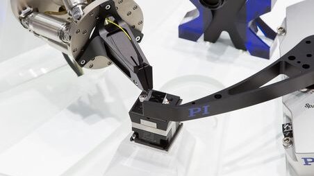 マイクロプロダクション用ヘキサポッド