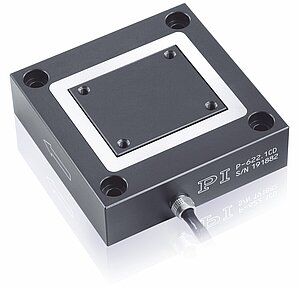 PI P-622.1CD Positioning system based on piezoelectric actuators with a travel range of up to 250 µm and a repeatability of around 1 nm.