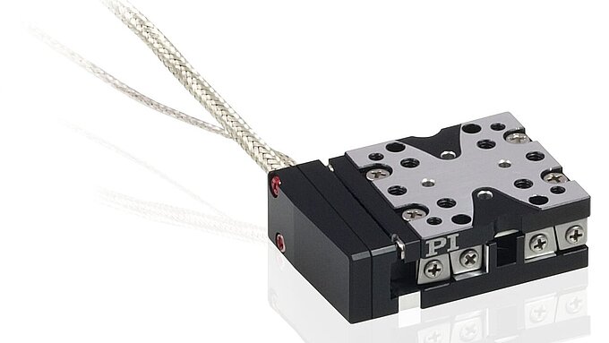 ナノ計測 & ナノポジショニング用リニアスケールエンコーダー 1nmの分解能があるインクリメンタルエンコーダを搭載したQ-522 Q-Motion® 小型リニアステージ(オプション)