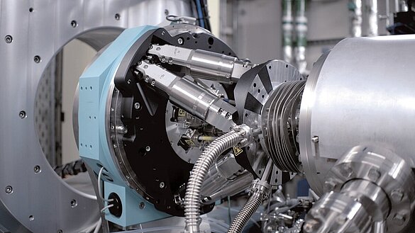 Diamond-Light-Source-Beamline-I07.jpg Diamond-Light-Source-Beamline-I07