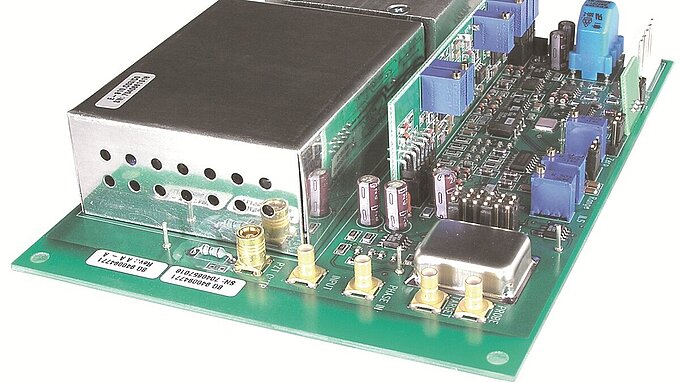 ピエゾコントローラー& ナノポジショニングシステムのドライバ